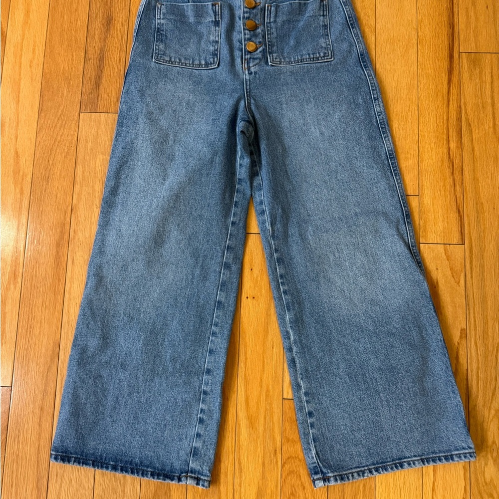 Zara High-Waist Wide Leg Blue Jeans with Front Patch Pockets
